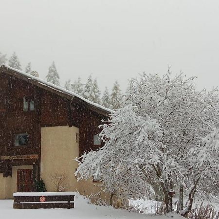 Chalet Les Arolles Les Orres Eksteriør billede