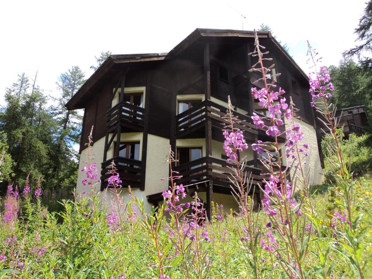 Chalet Les Arolles Les Orres Eksteriør billede